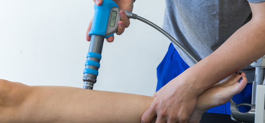 Patient receiving Shockwave Therapy in Port Saint Lucie for auto accident injury relief